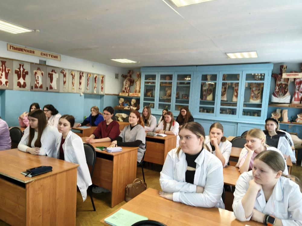 Встреча 1-2 курсов с сотрудником ФСБ