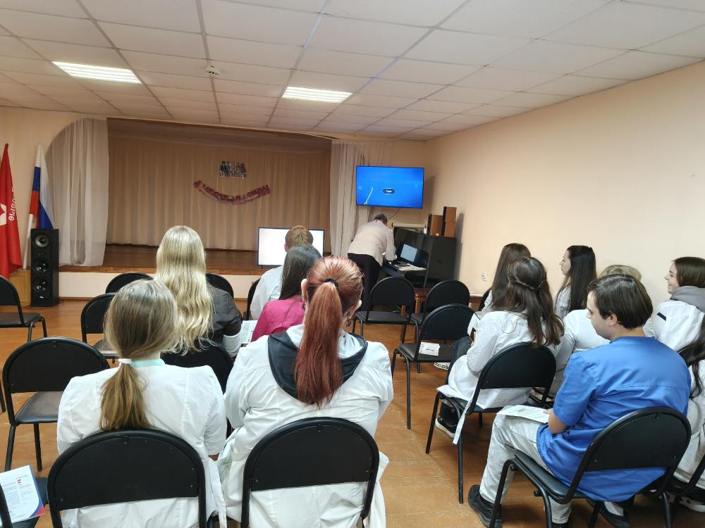Студенты нашего колледжа приняли участие в онлайн-лекции Общества «Знание»: выборы 2026
